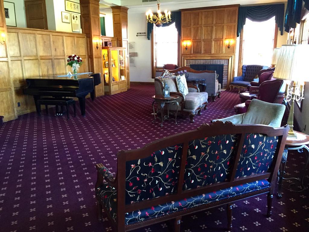 Hotel Boulder Dam 3*